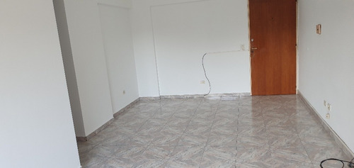 Imagen 2 de 14 de Muy Buen Dpto 3 Ambientes En Venta, V. Ballester