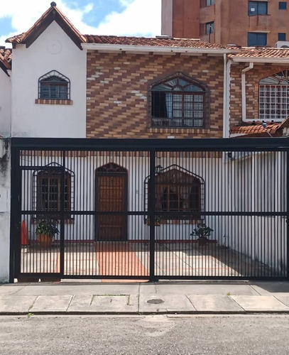 Casas En Venta En San Cristobal.