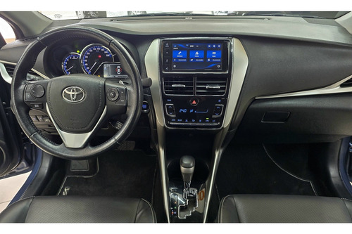 Toyota Yaris Sedán 1.5 16V FLEX SEDAN XLS CONNECT MULTIDRIVE