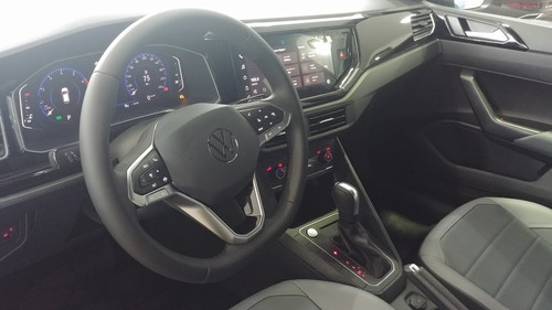 Volkswagen Nivus Highline Hd