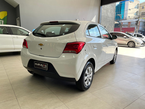 Chevrolet Onix Onix 1.0 LT SPE/4