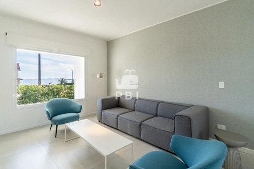 Casa Modernizada 5 Dormitorios En El Corazón De La Península - Ref : Pbi15014