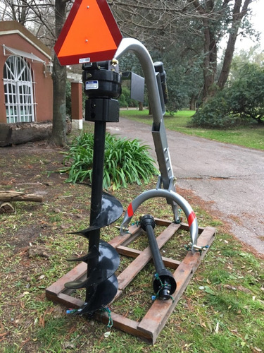Hoyadora, Perforadora Pocera P/tractor Con 1 Mecha De 30 Cm