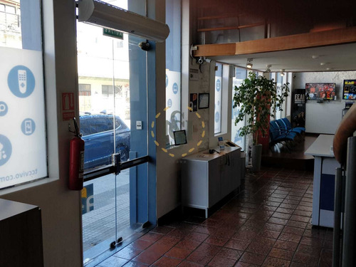 Venta Local Comercial Esquina Con Renta Zona Palermo Centro