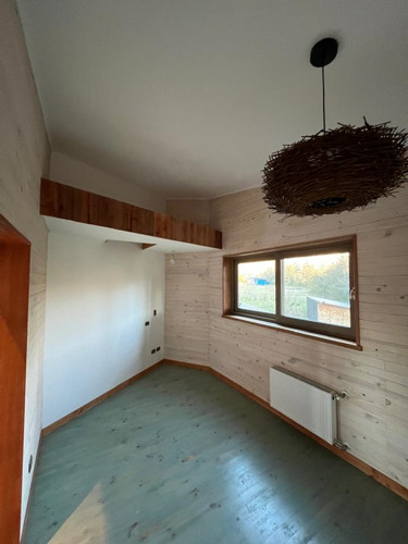 Arriendo En Pucón: Amplia Casa En Los Riscos