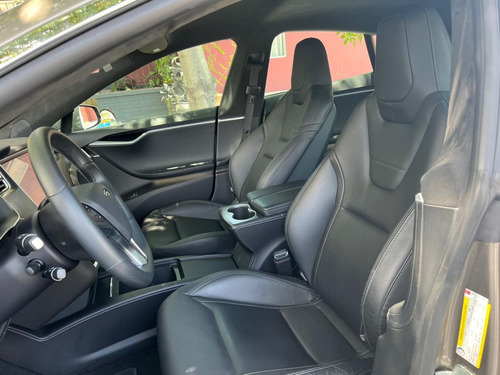 Tesla MODEL S P90D