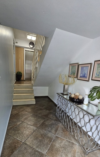 Vendo Hermoso Penthouses Frente Al Parque Mirador Sur En La Avenida Cayetano Germosén, Distrito Nacional, Santo Domingo, República Dominicana