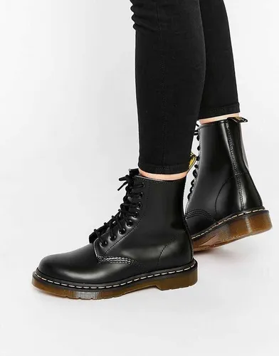 Dr martens smooth noir 2025