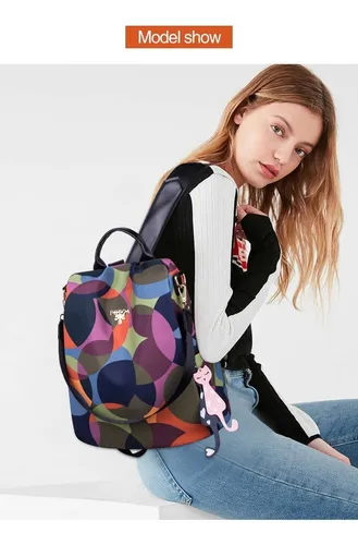 Mochila con sales cremallera oculta