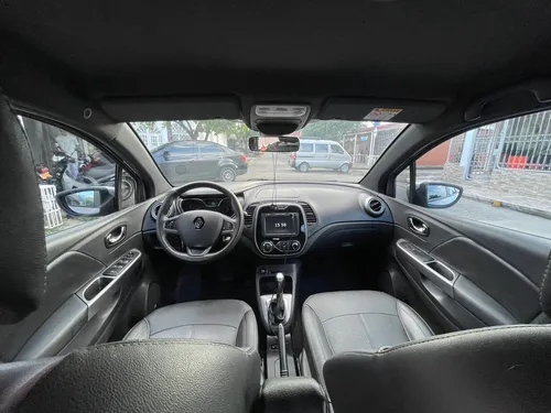 Renault Captur 2.0 Bose Automática