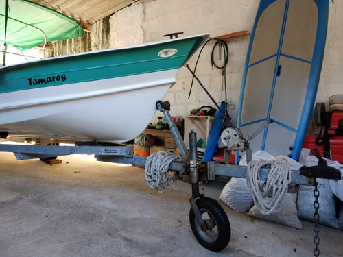 Imagem 10 de 12 de Lancha Artsol A560 Motor Yamaha 40 Hp Comando A Distancia