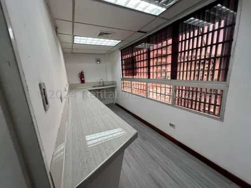 Local En Venta - Mls #25-1231