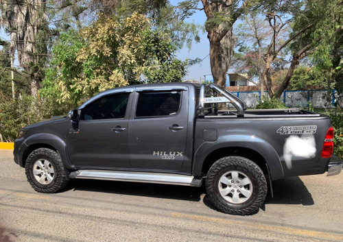 Toyota Hilux 4x4 Srv