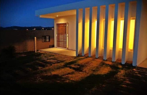 Imagen 13 de 17 de Alquiler Temporal - Casa Con Piscina - Para 8 Persona A 7km Del Centro Villa Carlos Paz