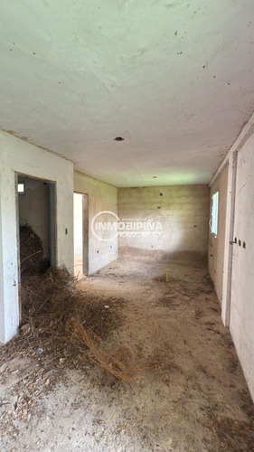 Inmobipiña Vende Townhouse En La Urbanizacion Las Peonias, Puerto Ordaz, Estado Bolivar - Dp