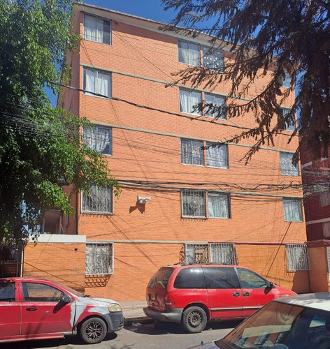 Departamento En Venta En Col. 25 De Julio, Gustavo A. Madero, St08