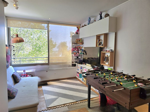 Departamento En Venta De 4 Dorm. En La Reina