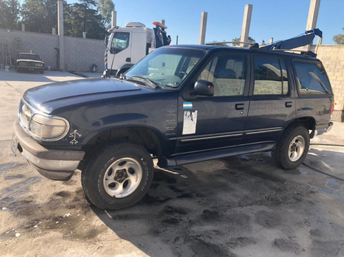 Explorer Xlt 4x4 Mod95 Efectivo$300.000 / Permuto.