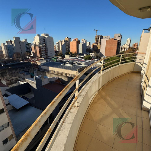 Dúplex 3 Ambientes Con 2 Cocheras, Quincho, Parrilla Y Jacuzzi