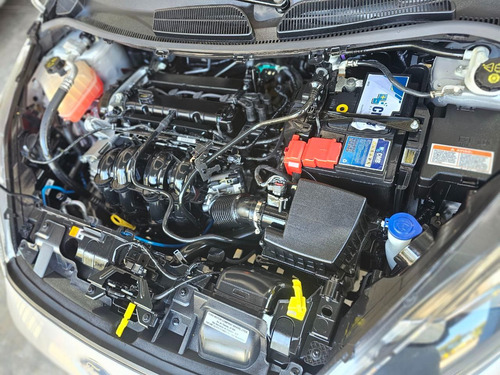 Ford Fiesta Kinetic 1.6 Se Plus 120cv