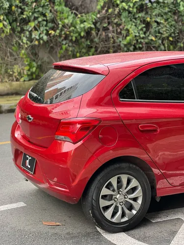 Chevrolet Joy Hatchback