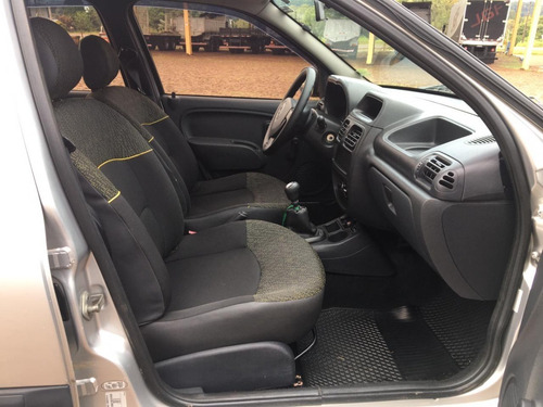 Renault Clio Exp 1.0