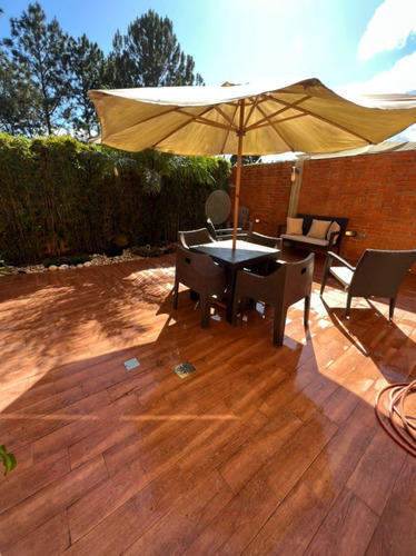 Imagen 3 de 13 de Casavenezia Br Vende Apartamento Llano Alto Res. Altavista