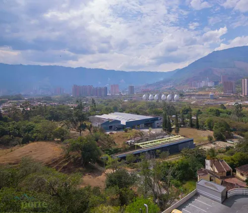Apartamento En Venta En Oporto Campestre Copacabana. Cod V13214