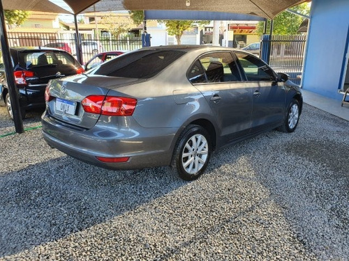 Imagem 6 de 10 de Jetta 2.0 Comfortline Flex 4p Tiptronic