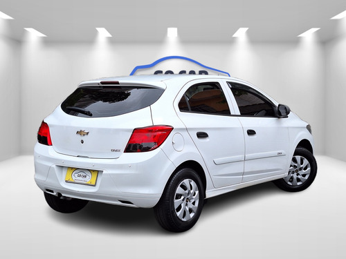 Chevrolet Onix 1.0 MPFI LS 8V FLEX 4P MANUAL