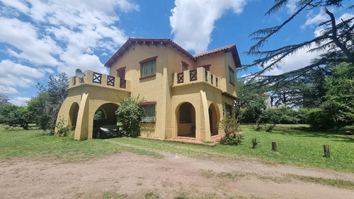 Fracción De 8800 Metros Sobre Av. Hipolito Yrigoyen, Zona Cruce Varela