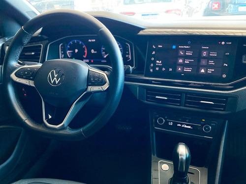 Volkswagen Nivus Highline 1.0 200 TSI Flex Aut.