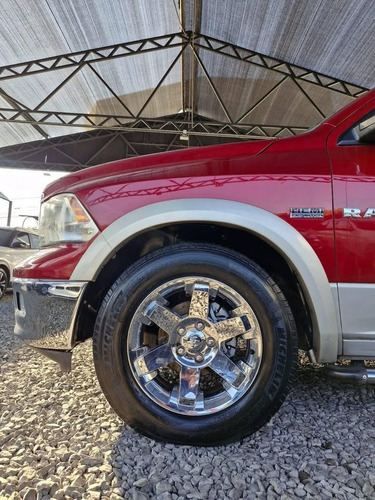Dodge Ram 2500 5.7 Pickup Crew Cab Laramie 4x2 Mt