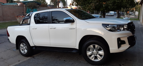 Toyota Hilux 2.8 Cd Srv 177cv 4x2