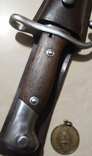 Antigua Bayoneta Mauser Modelo 1909. Igual Número Y Tahali.