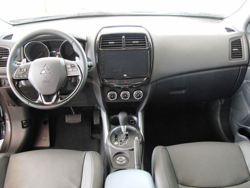 Imagem 6 de 12 de Mitsubishi Outlander Sport Hpe 2.0 Mivec Duo Vvt 4x..km0000