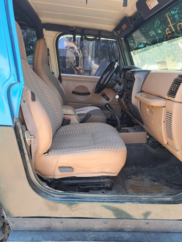 Jeep Wrangler 2.4 Se Techo Duro Mt