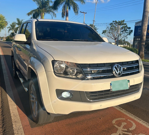 Volkswagen Amarok 2.0 Highline Cab. Dupla 4x4 4p