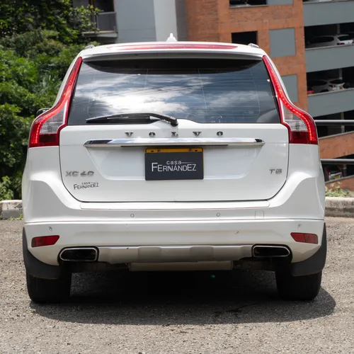 Volvo XC60 2.0 T5