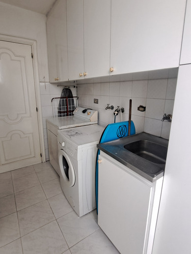 Apartamento En Venta. Urb. Miranda No Incluye Mobiliario