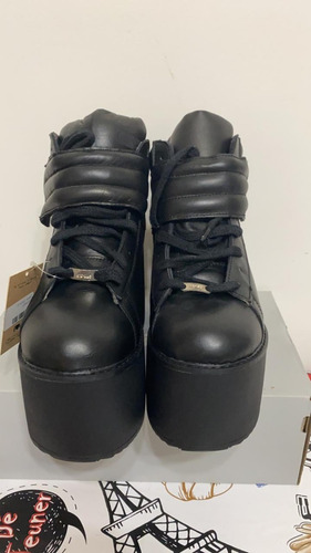 Zapatillas Con Plataforma 47 Street Negras Talle 39