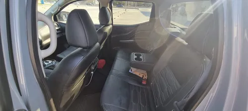 Nissan Frontier 4.0 Pro-4x V6 4x4 At