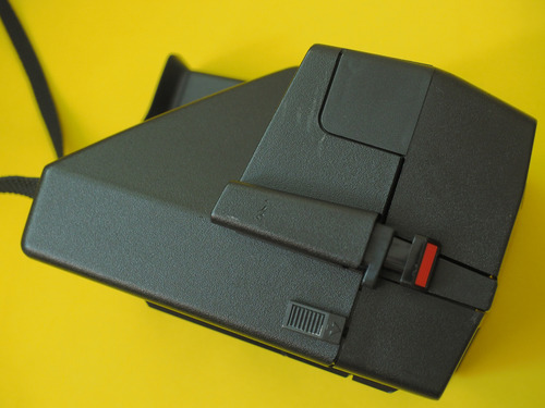 Polaroid Onestep Flash 600 Camara Instantanea + Cartucho Negro (Usado)