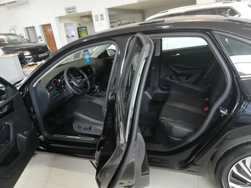 Volkswagen Vento 1.4 Highline 150cv At L