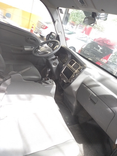 Imagem 8 de 12 de Kia Bongo 2011 2.5 Luxo 4x2 Rs Turbo C/ Carroceria 2p