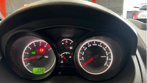 Ford Fiesta 1.0 ROCAM SE SEDAN 8V FLEX 4P MANUAL