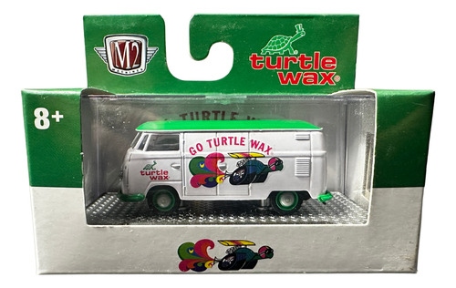 M2 Machines 1960 Volkswagen Delivery Van Turtle Wax Blanco