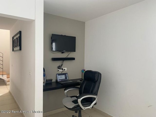 Imagen 6 de 20 de Renta Casa Con Vigilancia Y Terraza En Juriquilla Crb