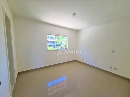 Casa Com 3 Dormitórios À Venda, 3 Quartos, 1 Suíte, 2 Vagas, 154 M². - Ca0737