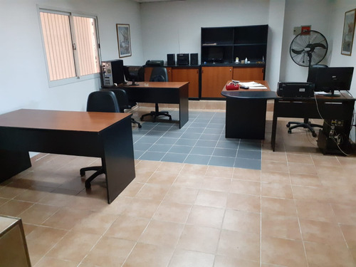 Galpón Industrial/comercial En Avellaneda